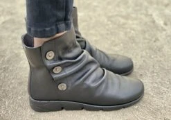 Flex & Go Loz Womens Comfortable Leather Ankle Boots Made In Portugal(Flex Go Loz Womens Comfort Leather Ankle Boots Made In Portugal) -Skechers Sale Store 1 60aa389a 1ee6 4004 9a2b dd9e0805d424