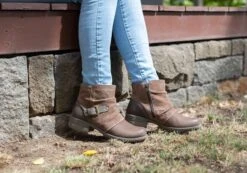 Planet Shoes Peyton Womens Comfy Leather Ankle Boots With Arch Support(Planet Shoes Peyton Womens Leather Ankle Boots With Arch Support) -Skechers Sale Store 1a3 7ceacd8e 03f8 47c9 aefc a1e63a0e8616