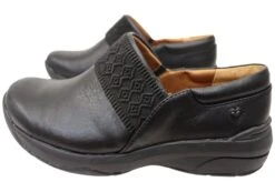 Nurse Mates Cally Womens Comfortable Wide Fit Leather Slip On Shoes(Nurse Mates Cally Womens Comfortable Leather Slip On Shoes) -Skechers Sale Store IMG 0528