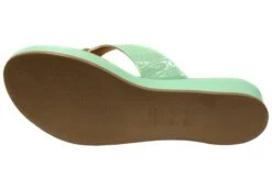 Malu Supercomfort Larra Womens Comfort Thongs Sandals Made In Brazil(Malu Supercomfort Larra Womens Comfort Thongs Sandals Made In Brazil) 28 Malu Supercomfort Larra Womens Comfort Thongs Sandals Made In Brazil(Malu Supercomfort Larra Womens Comfort Thongs Sandals Made In Brazil) -Skechers Sale Store IMG 1092 c0709e46 4931 41f3 b5f9 c1ad186220a8