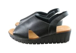 Usaflex Laken Womens Comfortable Leather Sandals Made In Brazil(Usaflex Laken Womens Comfortable Leather Sandals Made In Brazil) -Skechers Sale Store IMG 1782 75c814cc 9376 448b bd87 8653d0d4b1b1