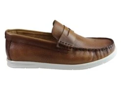 Skechers Sale Store 30 Skechers Sale Store -Skechers Sale Store IMG 3846 51276371 4529 4d7c b775 638f51d6cba9