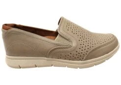 Cobb Hill Lidia Slip On Comfortable Leather Shoes(Cobb Hill Lidia Slip On Comfortable Leather Shoes)