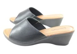 Usaflex Anatolia Womens Comfort Leather Slides Sandals Made In Brazil(Usaflex Anatolia Womens Comfort Leather Slides Sandals Made In Brazil) 35 Usaflex Anatolia Womens Comfort Leather Slides Sandals Made In Brazil(Usaflex Anatolia Womens Comfort Leather Slides Sandals Made In Brazil) -Skechers Sale Store IMG 8681 7ea1f9e6 2110 43e3 af5a 7a4e08fa9e8c