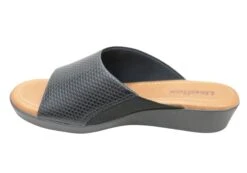 Usaflex Malvina Womens Comfort Leather Slides Sandals Made In Brazil(Usaflex Malvina Womens Comfort Leather Slides Sandals Made In Brazil) -Skechers Sale Store IMG 8719 6648c317 91ab 4efb 8d8f fcf88188d1be