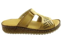 Orizonte Saffron Womens European Comfortable Leather Slides Sandals(Orizonte Saffron Womens European Comfortable Leather Slides Sandals)