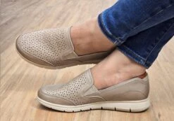 Cobb Hill Lidia Slip On Comfortable Leather Shoes(Cobb Hill Lidia Slip On Comfortable Leather Shoes) -Skechers Sale Store Lidiav3