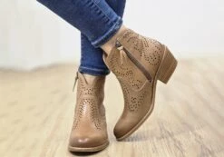 Sofft Alexia Womens Comfortable Leather Low Heel Ankle Boots(Sofft Alexia Womens Comfortable Leather Low Heel Ankle Boots) -Skechers Sale Store alexis2