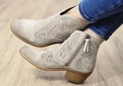 Sofft Alexia Womens Comfortable Leather Low Heel Ankle Boots(Sofft Alexia Womens Comfortable Leather Low Heel Ankle Boots) -Skechers Sale Store alexis4