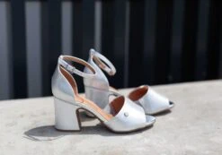 Donna Velenta By Vizzano Layla Womens Heels Sandals Made In Brazil(Donna Velenta By Vizzano Layla Womens Heels Sandals Made In Brazil) -Skechers Sale Store dingo83