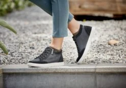 Scholl Orthaheel Yonder Womens Supportive Comfortable Casual Boots(Scholl Orthaheel Yonder Womens Supportive Comfortable Casual Boots) -Skechers Sale Store s35