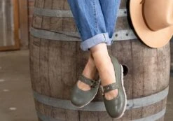 Homyped Lucy MJ Womens Supportive Leather Mary Jane Shoes(Homyped Lucy Mj Womens Supportive Leather Mary Jane Shoes) -Skechers Sale Store x2 27724cd0 b326 4ea4 ad92 13bd0b38fb02